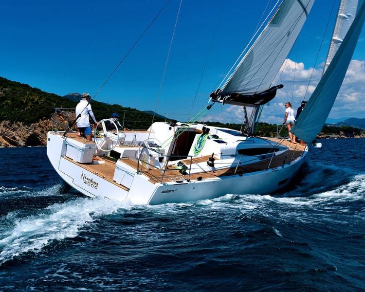 Elan Yacht Voilier navigation sportive