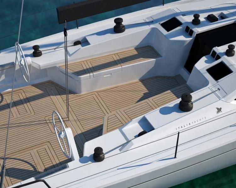 Italia Yachts Monocoque design